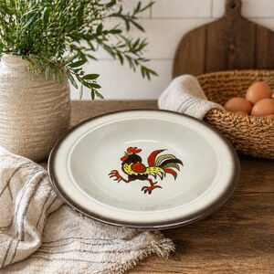 Vintage Metlox Poppytrail Red Rooster 10” Serving Bowl Vernonware Farmhouse